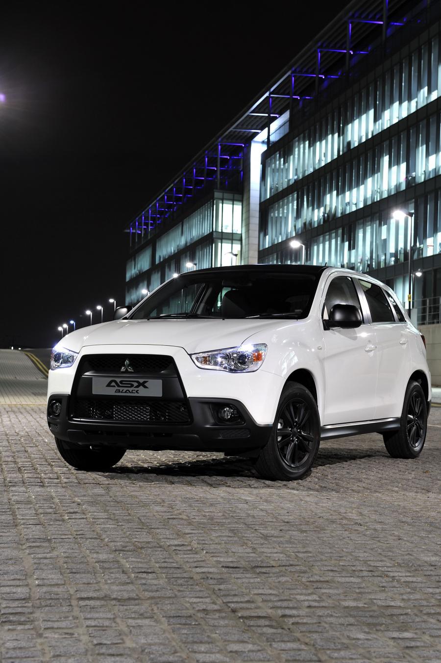  Mitsubishi ASX Black 2011 года  (UK) (фото 84 из 109)